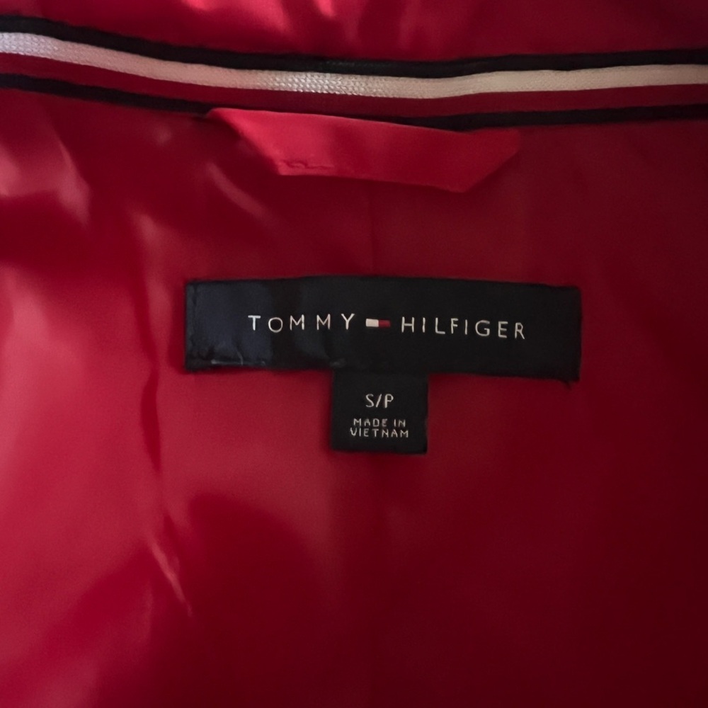 Tommy Hilfiger Women’s Red Quilted Jacket Full Zip size S - Picture 5 of 7